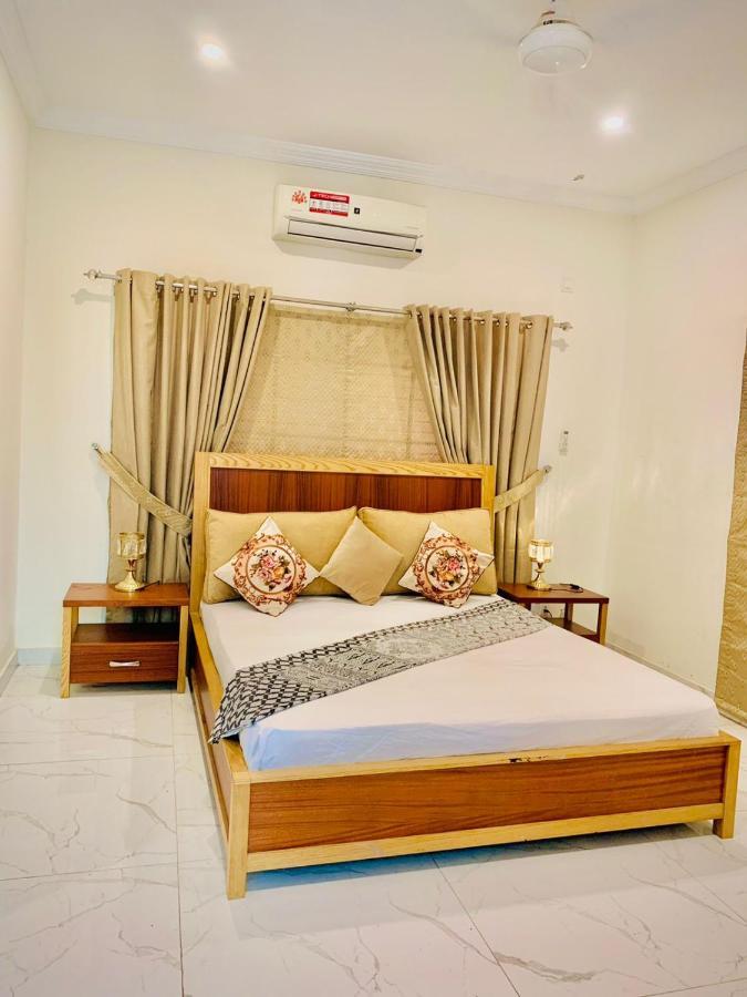 Rehaish Inn Guest House Karachi Esterno foto